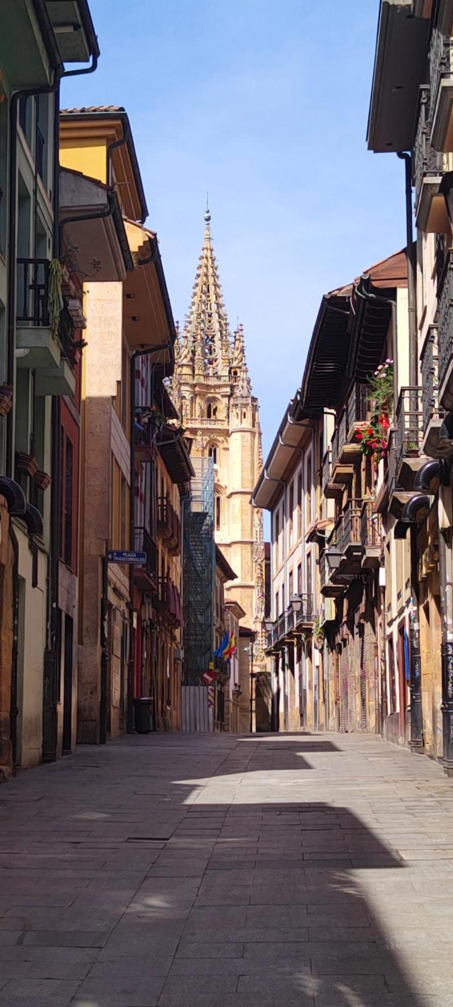 Ferienwohnung Oviedo Centro- Parking Gratuito Exterior foto